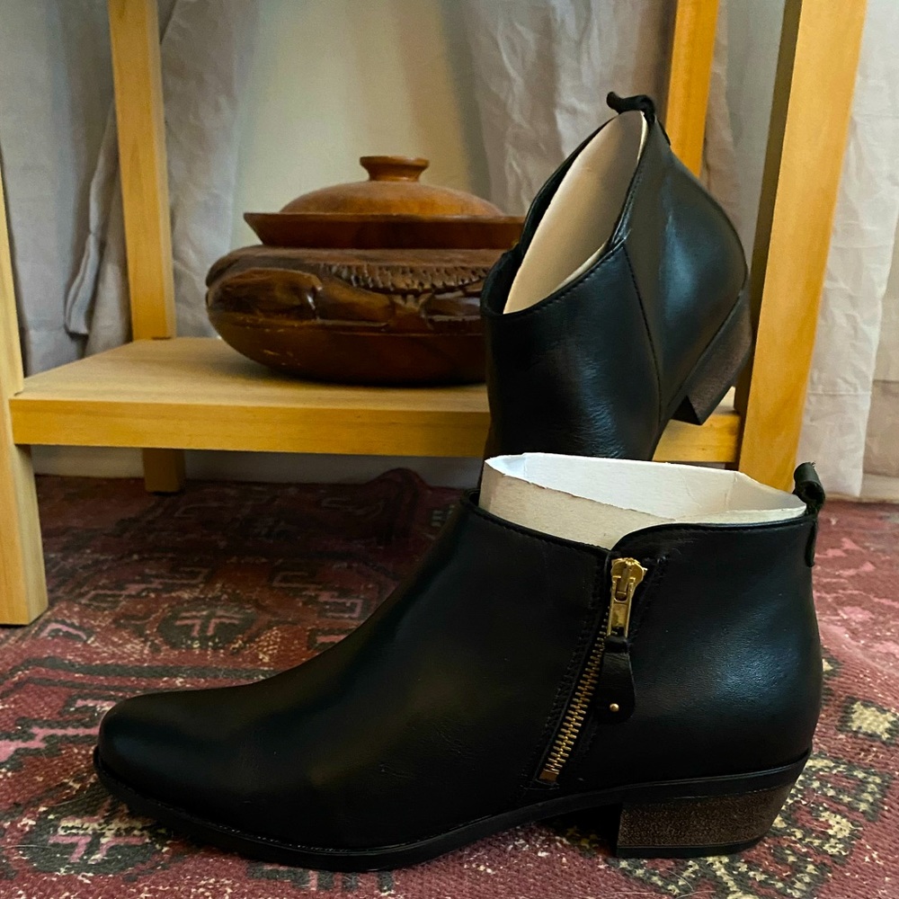 Eric Michael Black Ankle Boots